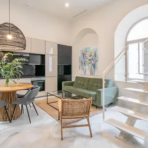https://pinar-vip-class-malaga-c-granada.hotelsinnerja.org
