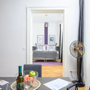 Central City Apartments Vienna